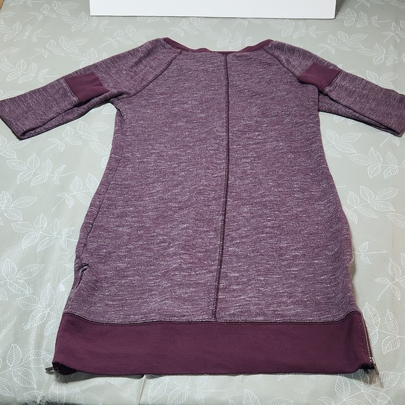 Banana Republic Sweater Dress - Picture 8 of 8